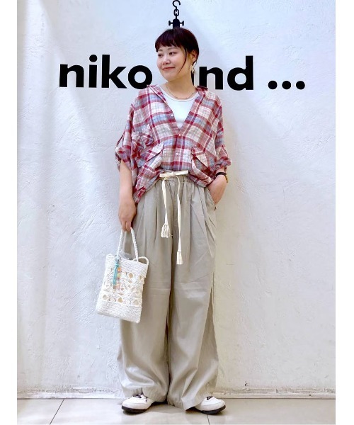 niko and...（ニコアンド）の「リネン混サッカーチェックシャツ（シャツ/ブラウス・レディース・ブルー/アイボリー/ライトブルー/オレンジ/グリーン・MEDIUM/LARGE）」の6枚目の写真