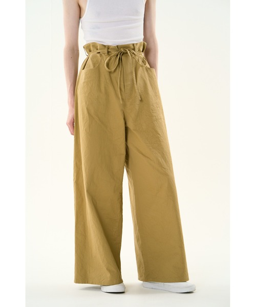 DISCOVERED(ディスカバード)の「WRINKLE RAMPONI STUDS PANTS(チノパンツ・メンズ・ベージュ/ブラック・LARGE/SMALL)」の3枚目の写真