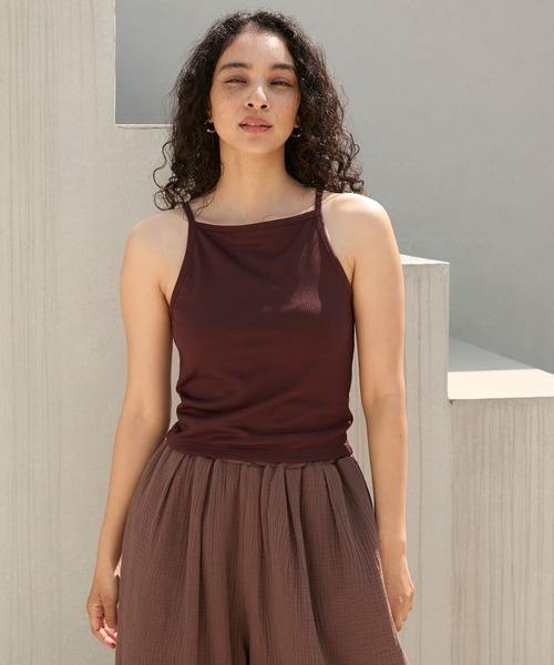 Stroove(ストルーヴ)の「American sleeve camisole with cups / 水陸両用 カップ付き アメリカンスリーブ キャミソール(キャミソール・レディース・オフホワイト/ブラウン/ブラック系・FREE)」の1枚目の写真