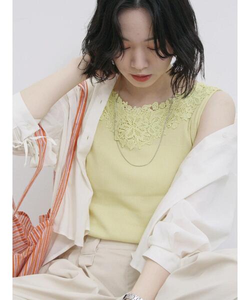 Samansa Mos2 blue(サマンサモスモスブルー)の「前後2wayモチーフレースタンク(Tシャツ/カットソー・レディース・イエロー/ブラック/オフホワイト・F)」の1枚目の写真