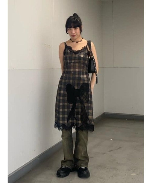 SLY（スライ）の「TRIMMING LACE RIBBON CAMI OP トリミング レース リボン キャミワンピース（ワンピース・レディース・ブラック系その他2/ベージュ系その他・FREE）」の19枚目の写真