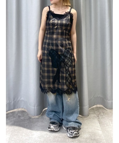 SLY（スライ）の「TRIMMING LACE RIBBON CAMI OP トリミング レース リボン キャミワンピース（ワンピース・レディース・ブラック系その他2/ベージュ系その他・FREE）」の18枚目の写真
