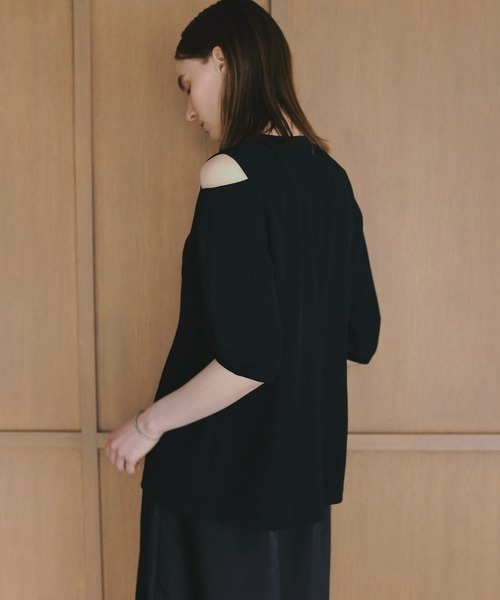セール】SLASH SHOULDER TOPS（Tシャツ/カットソー）｜MANOF