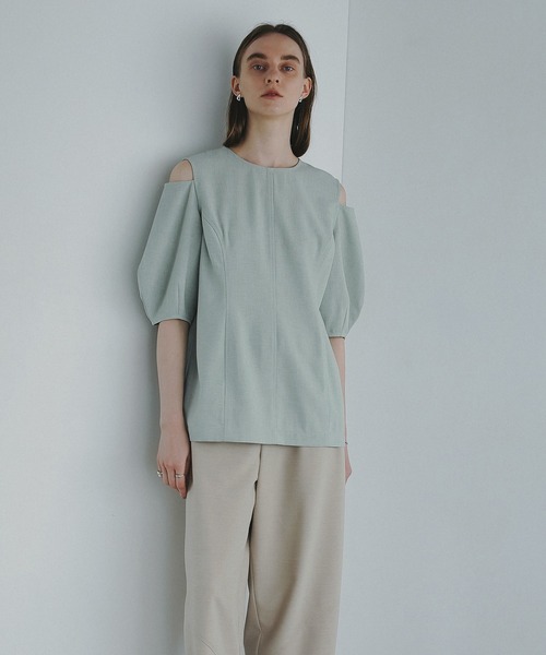 MANOF(マノフ)の「SLASH SHOULDER TOPS(Tシャツ/カットソー・レディース・ミント/アイボリー/ブラック・M/S)」の21枚目の写真