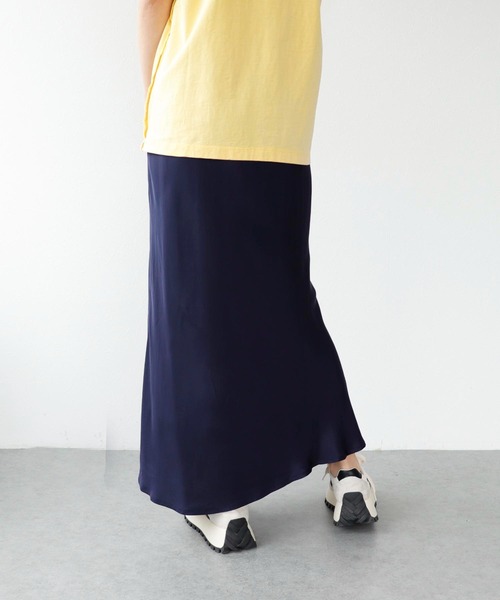 Three Four Time（ｽﾘｰﾌｫｰﾀｲﾑ）の「キュプラフレアスカート（スカート・レディース・ネイビー/ピンク・FREE）」の15枚目の写真