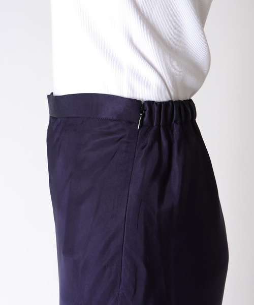 Three Four Time（ｽﾘｰﾌｫｰﾀｲﾑ）の「キュプラフレアスカート（スカート・レディース・ネイビー/ピンク・FREE）」の9枚目の写真