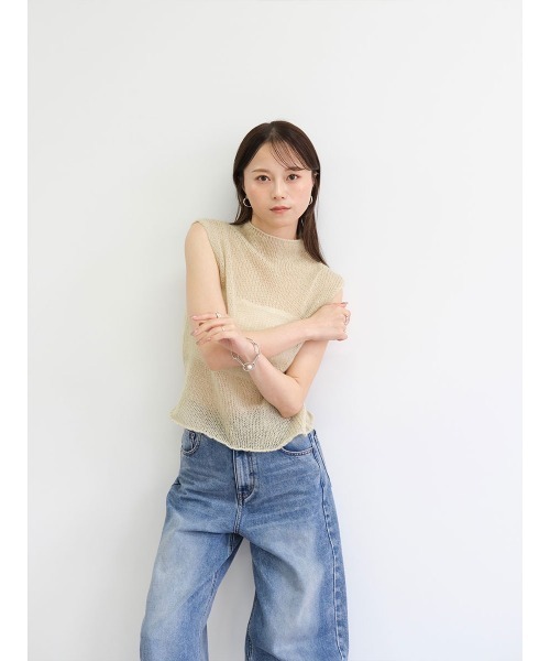 Reurie'（レウリィ）の「オリジナルエアリーシアーニット／original airy sheer knit フレンチスリーブ ノースリーブ シンプル ミニマル きれいめ カジュアル モード 透け感 サマーニット（ニット/セーター・レディース・チャコール/ベージュ/ピンク・FREE）」の13枚目の写真