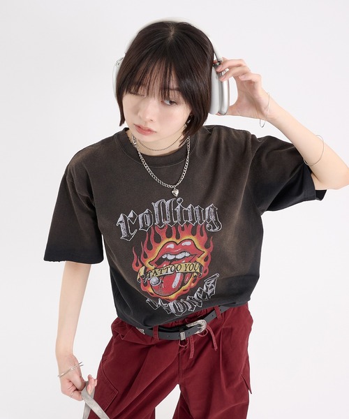 Perushu（ペルーシュ）の「OFFICIAL GRAPHIC ASSORT TEE オフィシャルグラフィックアソートTシャツ（Tシャツ/カットソー・メンズ・ネイビー/レッド/ホワイト系/ブラック/ブラック系/ホワイト/ブラウン・LARGE/MEDIUM/SMALL）」の20枚目の写真