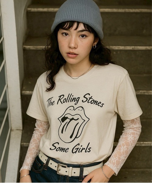 Perushu（ペルーシュ）の「OFFICIAL GRAPHIC ASSORT TEE オフィシャルグラフィックアソートTシャツ（Tシャツ/カットソー・メンズ・ネイビー/レッド/ホワイト系/ブラック/ブラック系/ホワイト/ブラウン・LARGE/MEDIUM/SMALL）」の11枚目の写真