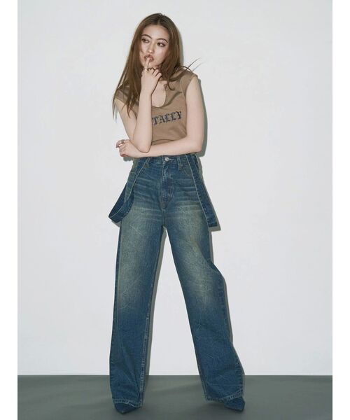 EVRIS（エヴリス）の「2WAYサロペットワイドデニムパンツ（デニムパンツ・レディース・ブラック/インディゴブルー・SMALL/MEDIUM）」の7枚目の写真