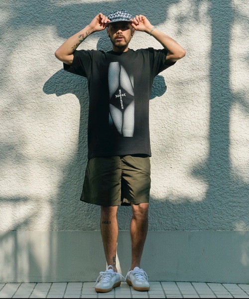 BACANCES ALL INCLUSIVE（バカンサスオールインクルーシブ）の「BCB S/S T [JOHN125]（Tシャツ/カットソー・メンズ・ブラック/ホワイト・XL/L）」の6枚目の写真