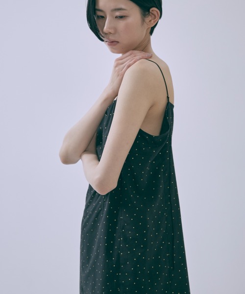 EN NEUME(エンノイム)の「【Set Up】Dot Mini One-Piece(ワンピース・レディース・ネイビー/ブラック・FREE)」の2枚目の写真