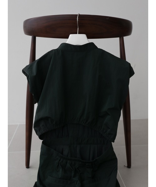 Katrin TOKYO(カトリーントーキョー)の「back open jumpsuit(つなぎ/オールインワン・レディース・ダークグリーン/ピンク/ベージュ系・S/M/XS/S-Short)」の19枚目の写真