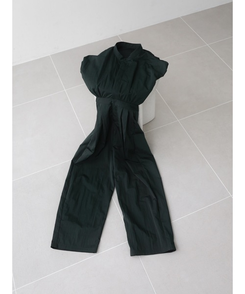 Katrin TOKYO(カトリーントーキョー)の「back open jumpsuit(つなぎ/オールインワン・レディース・ダークグリーン/ピンク/ベージュ系・S/M/XS/S-Short)」の11枚目の写真