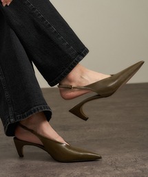 【W S（ドゥーブル）】ゴートレザーバックストラップパンプス