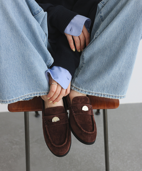 SLOBE IENA（スローブイエナ）の「《WEB限定サイズあり》SLOBE コインローファー（ローファー・レディース・ブラウン・22.5cm/23cm/23.5cm/24cm/24.5cm）」の18枚目の写真