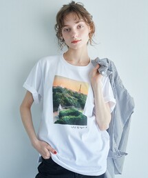 To b. by agnes b. | <To b. by agnes b.コラボ>フォト ショートスリーブ Tシャツ(Tシャツ/カットソー)