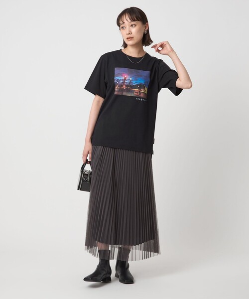 To b. by agnes b.(トゥービーバイアニエスベー)の「<To b. by agnes b.コラボ>フォト ショートスリーブ Tシャツ(Tシャツ/カットソー・レディース・その他1/ブラック/オフホワイト・FREE)」の10枚目の写真