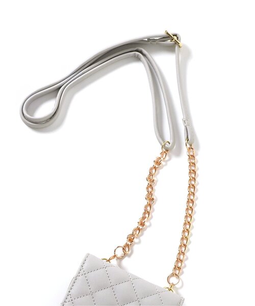 algy(アルジー)の「キルトショルダーウォレット(ショルダーバッグ・キッズ・ブラック/グレー/オフホワイト・FREE)」の4枚目の写真