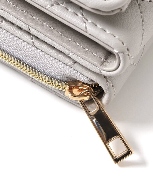 algy(アルジー)の「キルトショルダーウォレット(ショルダーバッグ・キッズ・ブラック/グレー/オフホワイト・FREE)」の8枚目の写真