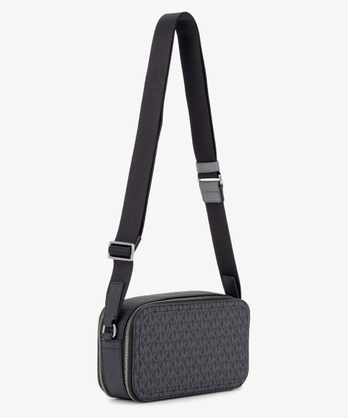 MICHAEL KORS(マイケルコース)の「COOPER ダブルジップ ロング クロスボディ - MKシグネチャー(ショルダーバッグ・メンズ・ガンメタ・FREE)」の6枚目の写真