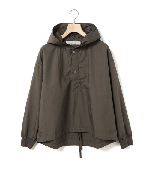 MidiUmi(ミディウミ)の「MidiUmi フード付きプルオーバーシャツ(シャツ/ブラウス・レディース・ベージュ/ブラック/チャコールグレー/オフホワイト・FREE)」の3枚目の写真