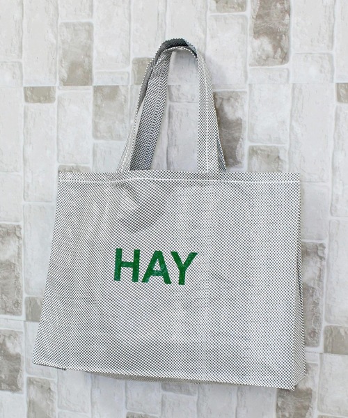 HAY(ヘイ)の「ヘイ キャンディモノバッグ M HAY Candy Mono Bag Medium(トートバッグ・レディース・グレー/ライトピンク・M)」の3枚目の写真