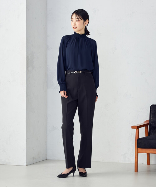 COMME CA ISM(コムサイズム)の「シャーリングブラウス(シャツ/ブラウス・レディース・ホワイト×ブラック/ネイビー/アイボリー/ブラック×ホワイト・LARGE/MEDIUM)」の12枚目の写真