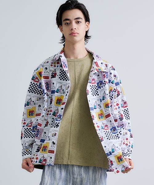 Revo.（レボ）の「Revo. アメコミパターン 総柄 レギュラーカラーシャツ 長袖（シャツ/ブラウス・メンズ・ホワイト系1/ホワイト系・2/1）」の8枚目の写真