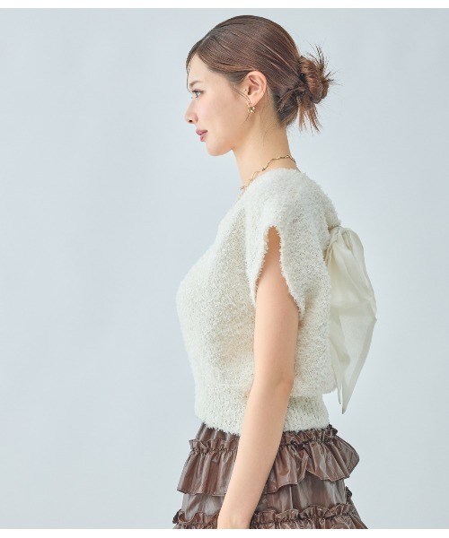 PEACH JOHN（ピーチジョン）の「フェザーニットトップス（カーディガン/ボレロ・レディース・アイボリー/グレー/ピンク・ONE SIZE）」の9枚目の写真