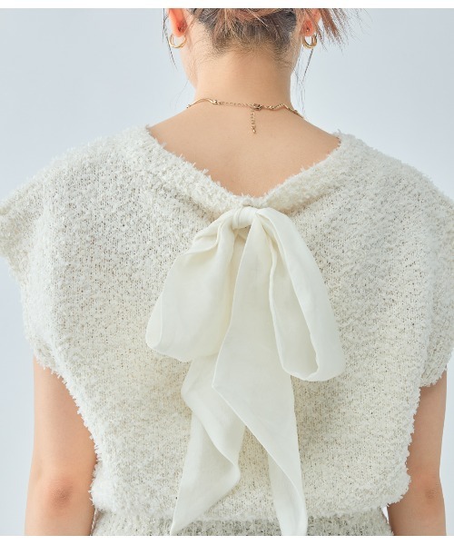 PEACH JOHN（ピーチジョン）の「フェザーニットトップス（カーディガン/ボレロ・レディース・アイボリー/グレー/ピンク・ONE SIZE）」の11枚目の写真