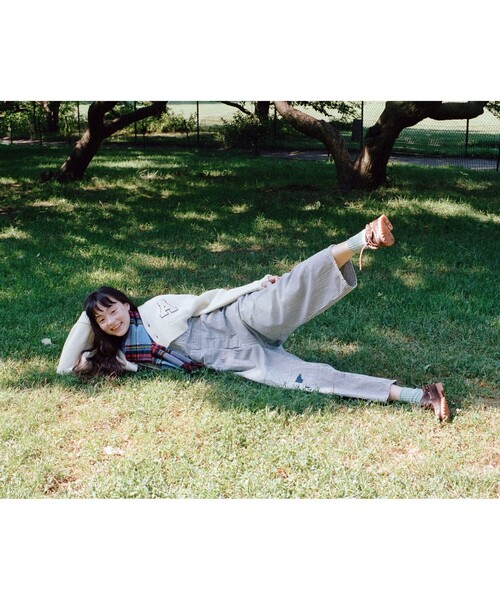 BEAMS BOY(ビームスボーイ)の「【1/15再値下げ】ショート レタード カーディガン(カーディガン/ボレロ・レディース・ホワイト系その他7/ネイビー・ONE SIZE)」の12枚目の写真