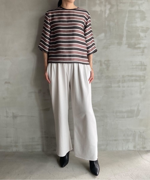 HELIOPOLE(エリオポール)の「GLITTER STRIPE TEE BLOUSE(Tシャツ/カットソー・レディース・ダークブラウン/ベージュ・38)」の18枚目の写真