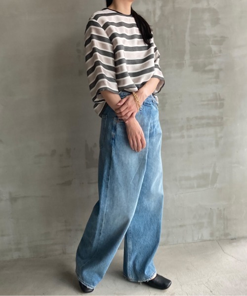 HELIOPOLE(エリオポール)の「GLITTER STRIPE TEE BLOUSE(Tシャツ/カットソー・レディース・ダークブラウン/ベージュ・38)」の21枚目の写真