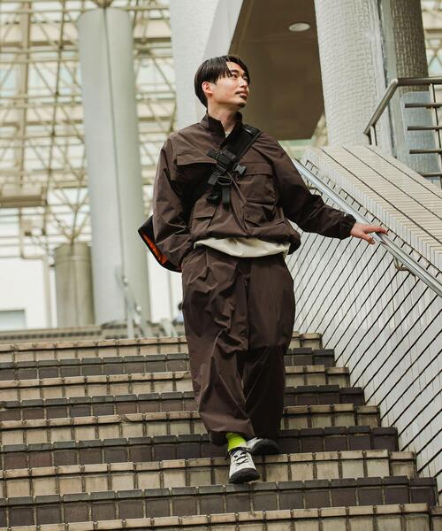 EKAL(エカル)の「『UR TECH』MoLightプルオーバー(その他トップス・メンズ・ブラック/ブラウン・MEDIUM/LARGE)」の11枚目の写真