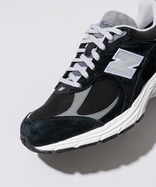 NEW BALANCE（ニューバランス）の「NEW BALANCE(ニューバランス) M2002RXD（スニーカー・メンズ・ブラック・25.5cm/26cm/26.5cm/27cm/27.5cm/28cm/28.5cm/29cm）」の3枚目の写真