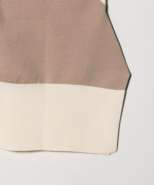 UNITED ARROWS（ユナイテッドアローズ）の「ミニマル 2WAY ベスト‐ウォッシャブル‐（ニット/セーター・レディース・ブラック/ダークブラウン/ベージュ・FREE）」の10枚目の写真