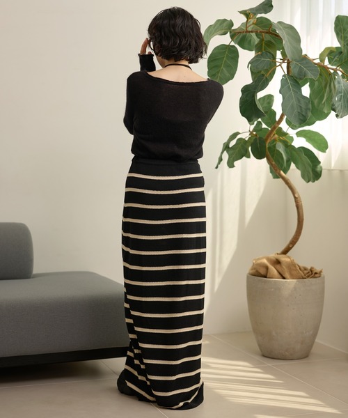LAULEN(ローレン)の「border long knit skirt /配色ボーダーロングニットスカート(スカート・レディース・アイボリー/ブラック/ブラウン・FREE)」の6枚目の写真