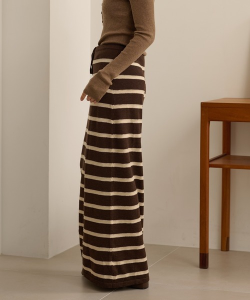 LAULEN(ローレン)の「border long knit skirt /配色ボーダーロングニットスカート(スカート・レディース・アイボリー/ブラック/ブラウン・FREE)」の8枚目の写真