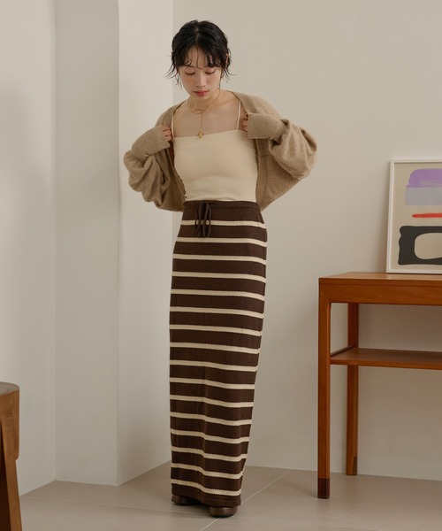 LAULEN(ローレン)の「border long knit skirt /配色ボーダーロングニットスカート(スカート・レディース・アイボリー/ブラック/ブラウン・FREE)」の12枚目の写真