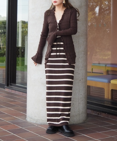LAULEN(ローレン)の「border long knit skirt /配色ボーダーロングニットスカート(スカート・レディース・アイボリー/ブラック/ブラウン・FREE)」の13枚目の写真