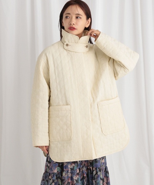 mysty woman(ミスティウーマン)の「3WAYキルティングブルゾン 582490(ブルゾン・レディース・アイボリー/ブラック/ブラウン・FREE)」の9枚目の写真