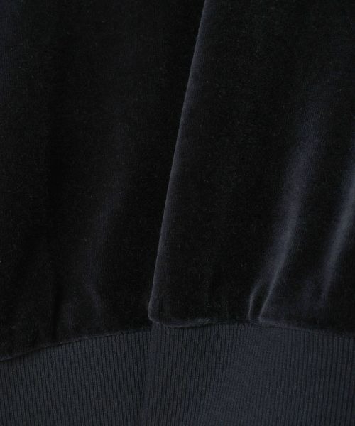 JEANASIS（ジーナシス）の「ハーフZIPショートプルオーバー/599189（スウェット・レディース・オフホワイト/ネイビー/ブラック・FREE）」の11枚目の写真