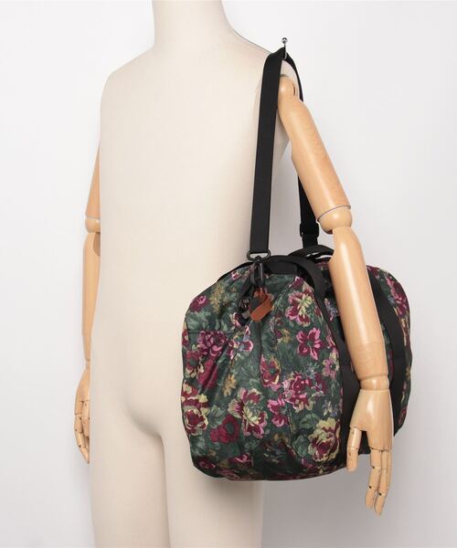 GREGORY(グレゴリー)の「ダッフルバッグXS DUFFEL BAG XS ガーデンタペストリー(ドラムバッグ・メンズ・レッド系その他・ONE SIZE)」の2枚目の写真