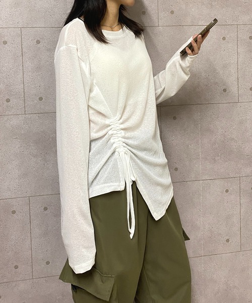 NANEA（ナネア）の「サイドシャーリングシアートップス（Tシャツ/カットソー・レディース・ホワイト/ブラック・SMALL/MEDIUM/LARGE）」の19枚目の写真