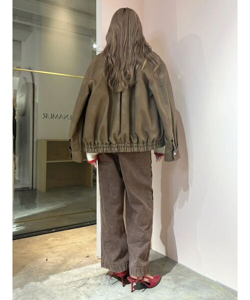 CALNAMUR（カルナムール）の「サイドラインデニムパンツ（デニムパンツ・レディース・ブラウン/インディゴブルー・SMALL/MEDIUM）」の3枚目の写真