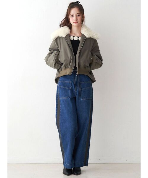 CALNAMUR（カルナムール）の「サイドラインデニムパンツ（デニムパンツ・レディース・ブラウン/インディゴブルー・SMALL/MEDIUM）」の17枚目の写真