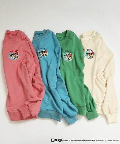 DOUBLE NAME(ダブルネーム)の「パワーパフガールズコラボ ステッカーデコプルオーバー(Tシャツ/カットソー・レディース・オフホワイト/ブルー/ピンク/グリーン・FREE)」の5枚目の写真