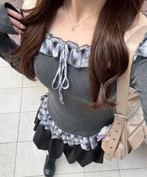 continuer de NICE CLAUP（コンティニューデナイスクラップ）の「【主役級のデザイン】チェックフリルTシャツ（Tシャツ/カットソー・レディース）」