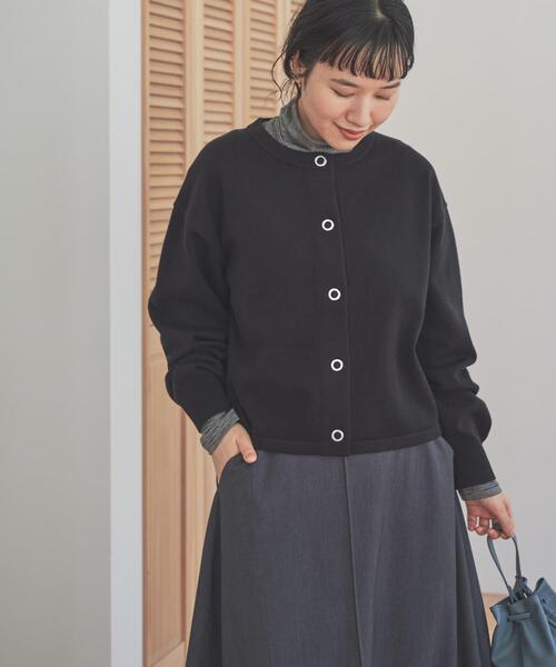 URBAN RESEARCH DOORS（アーバンリサーチドアーズ）の「『仁村紗和さん着用』『UR TECH 200日ニット』リングドットカーディガン（カーディガン/ボレロ・レディース・モカ/ブラック/レッド/ホワイト系その他・MEDIUM）」の19枚目の写真